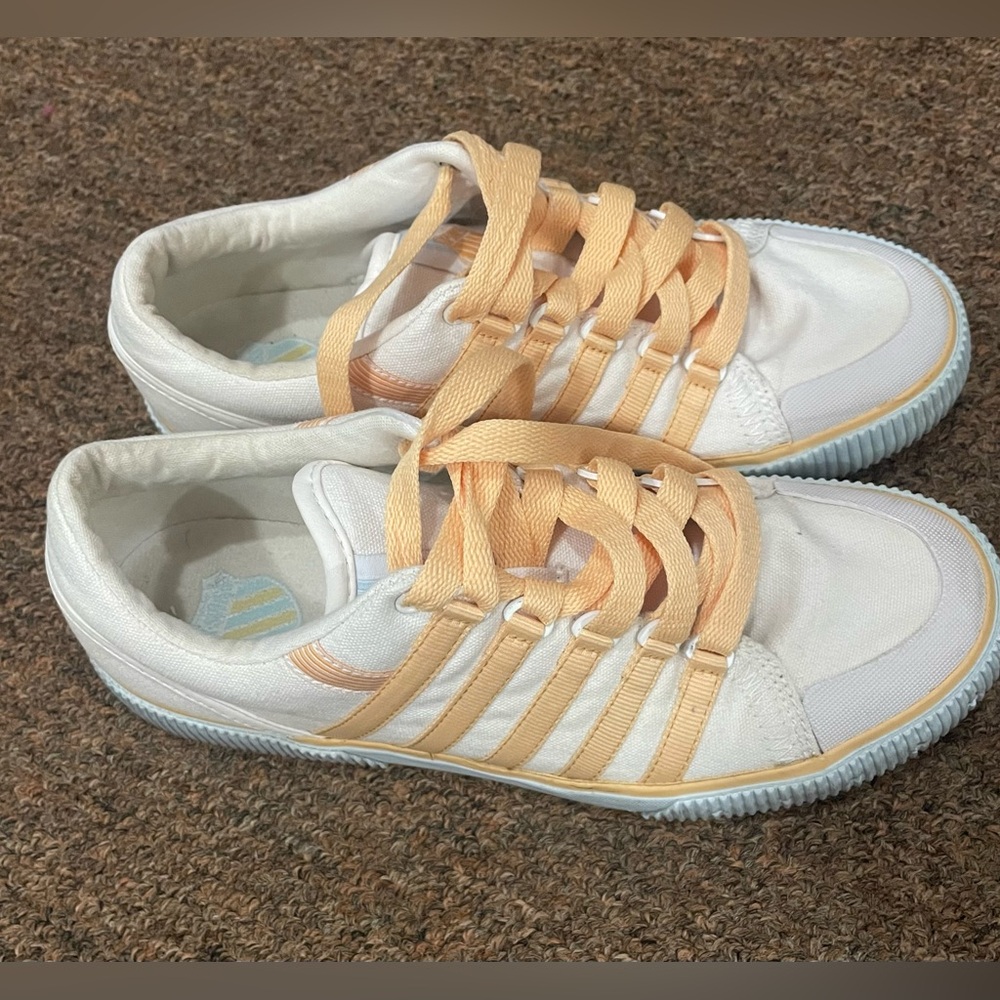 K-Swiss Canvas Shoes